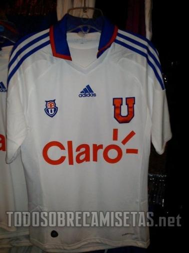 Nuevo uniforme blanco de Universidad de Chile 2011