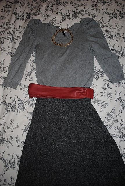 UNA FALDA 4 ESTILOS / A SKIRT 4 LOOKS.