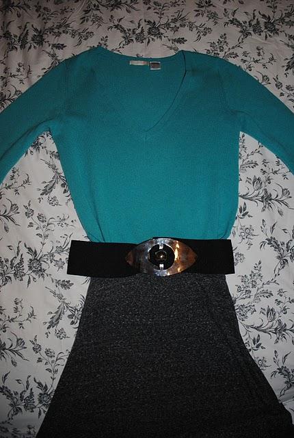 UNA FALDA 4 ESTILOS / A SKIRT 4 LOOKS.