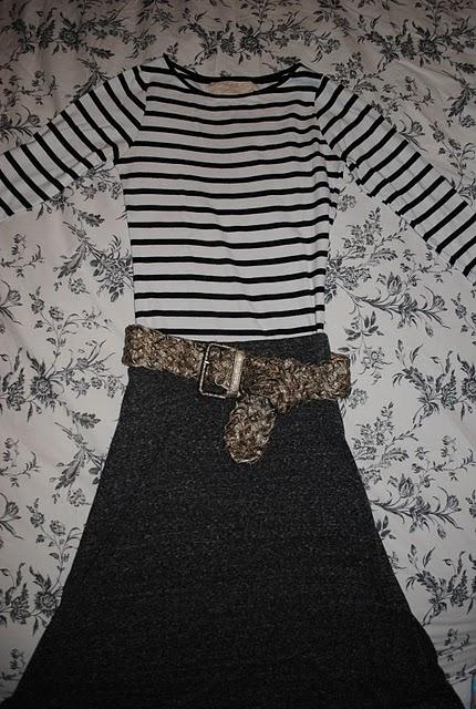 UNA FALDA 4 ESTILOS / A SKIRT 4 LOOKS.