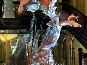 John Galliano diseña árbol Navidad Hotel Claridge's Londres