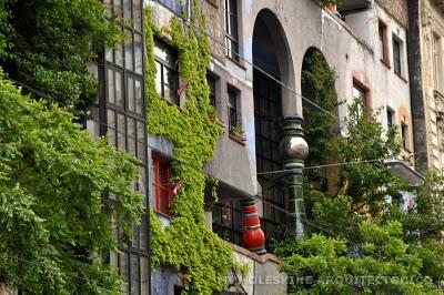 CASA HUNDERTWASSER - KRAWINA, VIENA