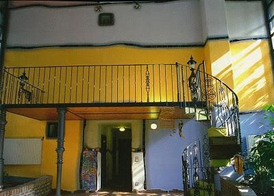 CASA HUNDERTWASSER - KRAWINA, VIENA