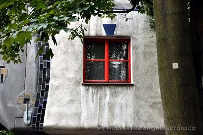 CASA HUNDERTWASSER - KRAWINA, VIENA