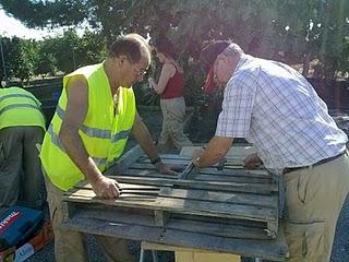 UN PEQUEÑO JARDÍN PRODUCTO DEL RECICLAJE