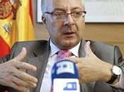 Fraude Ley, política hechos consumados. Couso, Controladores aéreos, Egunkaria