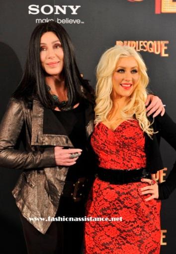 Christina Aguilera y Cher llegan a Madrid para presentar 