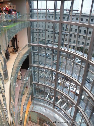 Centro Comercial Titania / Nuevo Edificio Windsor / ECI Castellana