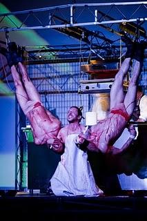 DEGUSTACIÓN DE TITUS ANDRÓNICUS - De todo menos teatro