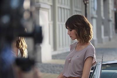 Alexa Chung, imagen de la nueva fragancia de Lacoste