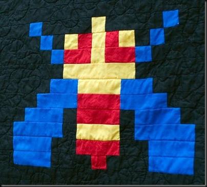 galaga_quilt_bee