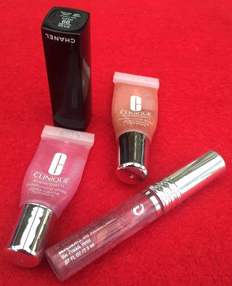 Fiestas Navideñas: ¿Qué hay en mi neceser de maquillaje?