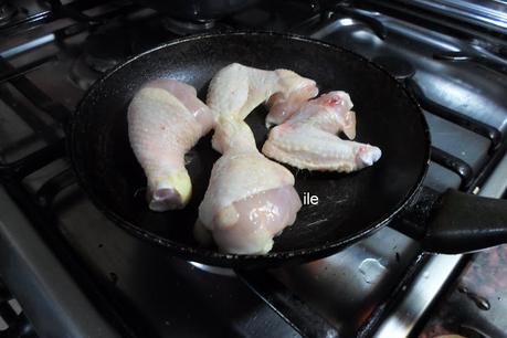 Pollo y papas o patatas a la cacerola