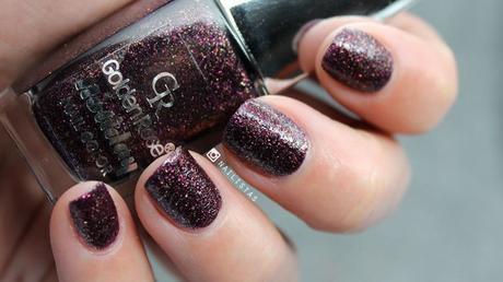 Golden-rose-holiday-58-swatch