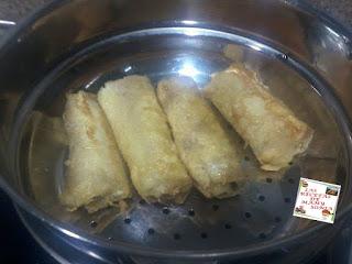 ROLLITOS DE PAN DE MOLDE RELLENO DE CREMA DE CACAO Y PLÁTANO