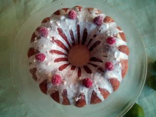 Bundt Cake de Limón y Frambuesas