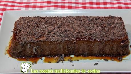 Receta simple de flan de chocolate casero