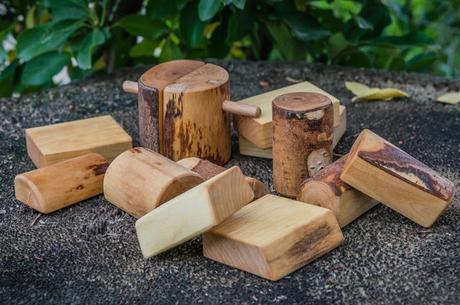 Primeros elementos de juego para bebés