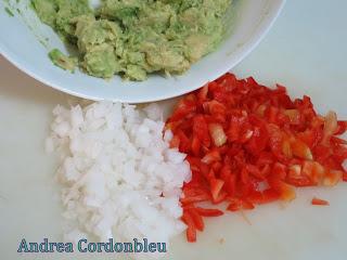 QUESADILLAS DE POLLO Y GUACAMOLE. RECETA DE LAS MARÍA COCINILLAS.