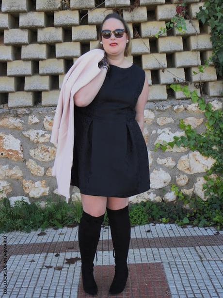 http://www.loslooksdemiarmario.com/2015/12/black-rose-quarz-look-curvy.html