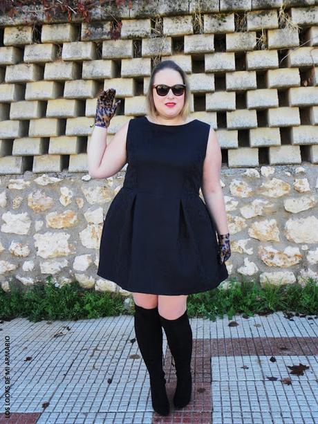 http://www.loslooksdemiarmario.com/2015/12/black-rose-quarz-look-curvy.html