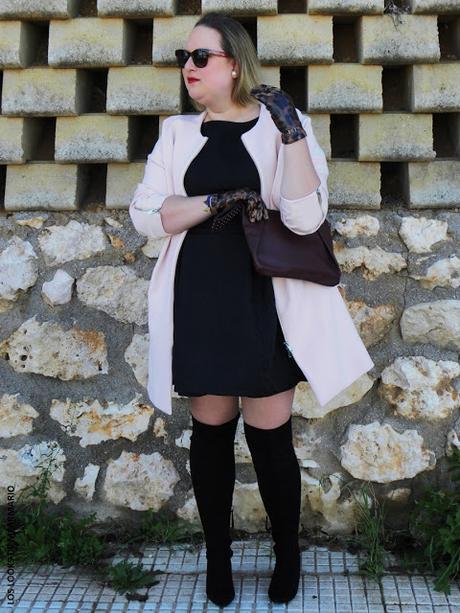 http://www.loslooksdemiarmario.com/2015/12/black-rose-quarz-look-curvy.html