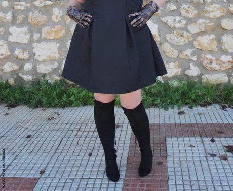 http://www.loslooksdemiarmario.com/2015/12/black-rose-quarz-look-curvy.html