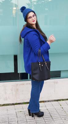 Outfit of the Day ~ Caperucita Azul ~ Curvy Girl