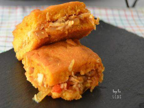 Empanada de bonito con masa de millo (maíz)