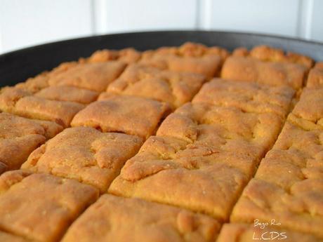 Empanada de bonito con masa de millo (maíz)
