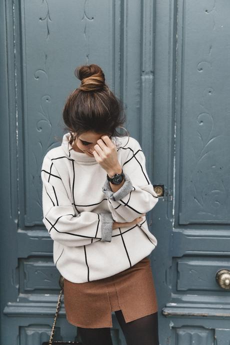 Checked_Sweater-Camel_Skirt-Chained_Booties-Chicwish-Collage_Vintage-Street_Style-Outfit-Mini_Skirt-Turtle_Neck-Hoop_Earrings-15