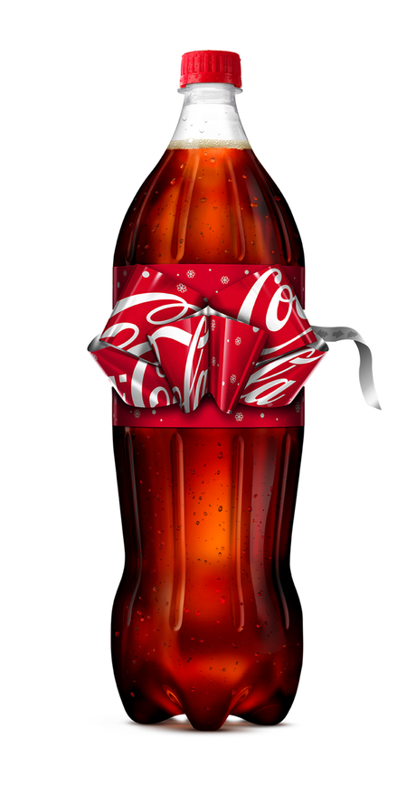 Coca-Cola transforma la etiqueta de su botella en un bonito lazo