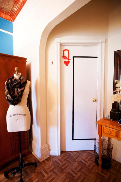 De Alicia y los naipes...