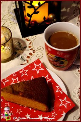 BIZCOCHO DE ZANAHORIA CON CHOCOLATE EN TAZÓN