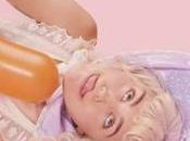 Miley Cyrus estrena videoclip tema Talk’