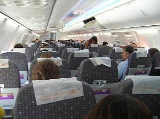 Interior Boeing 737 de GOL, Brasil, La vuelta al mundo de Asun y Ricardo, round the world, mundoporlibre.com