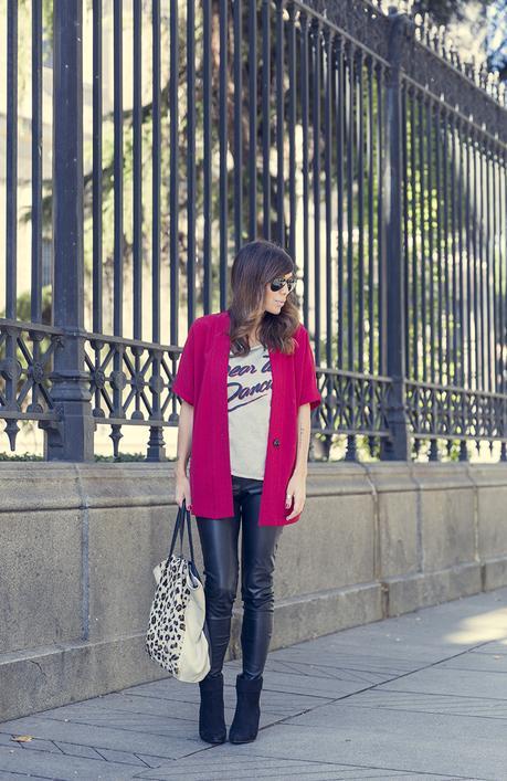 DIRTY DANCING (DEAR TEE DANCING)