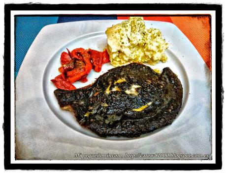 Rodaballo a la plancha con puré de patatas y pimientos asados