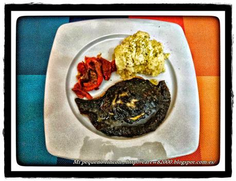 Rodaballo a la plancha con puré de patatas y pimientos asados