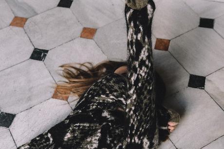 Edited-Oversize_knit-PS11-Proenza_Schouler-Leather_Leggings-Black_Heels-Denim_Vintage_Jacket-Levis-Outfit-Street_Style-Maria_Pascual_Earrings-49