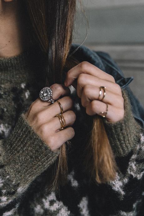 Edited-Oversize_knit-PS11-Proenza_Schouler-Leather_Leggings-Black_Heels-Denim_Vintage_Jacket-Levis-Outfit-Street_Style-Maria_Pascual_Earrings-29