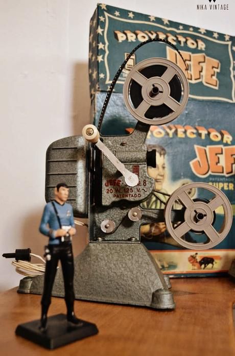 Si quieres ser original estas fiestas regala objetos con personalidad, haz regalos especiales, compra objetos antiguos y vintage