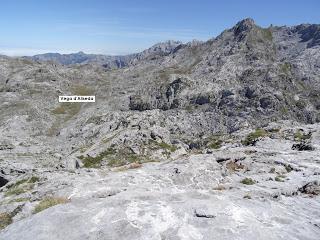 La Tiese-Ceñal-Vega de Aliseda-El Picón del Conjurtáu-Resecu