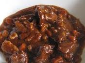 Carne guisada nueces