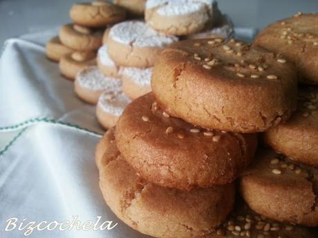 MANTECADOS DE ALMENDRA