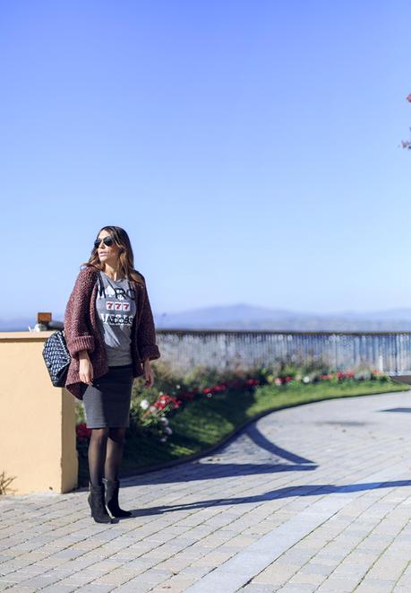 GREY AND RED CARDIGAN