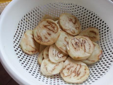 Berenjenas y patatas con tomates – Melanzane e patate berenjenasypatatas1