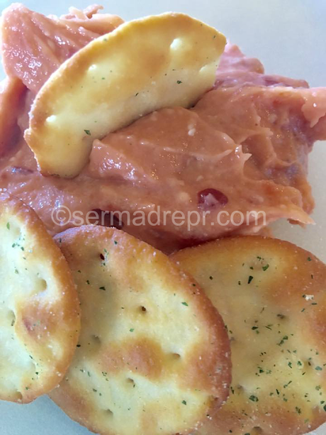 Dip de guayaba y queso crema para las fiestas