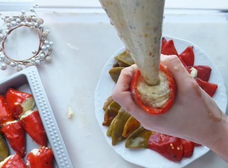 Los pimientos del piquillo rellenos de bacalao que toda navidad necesita