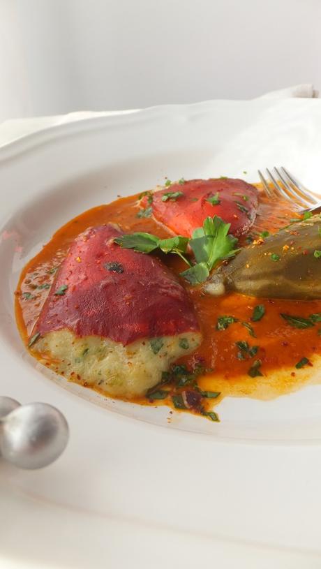 Los pimientos del piquillo rellenos de bacalao que toda navidad necesita